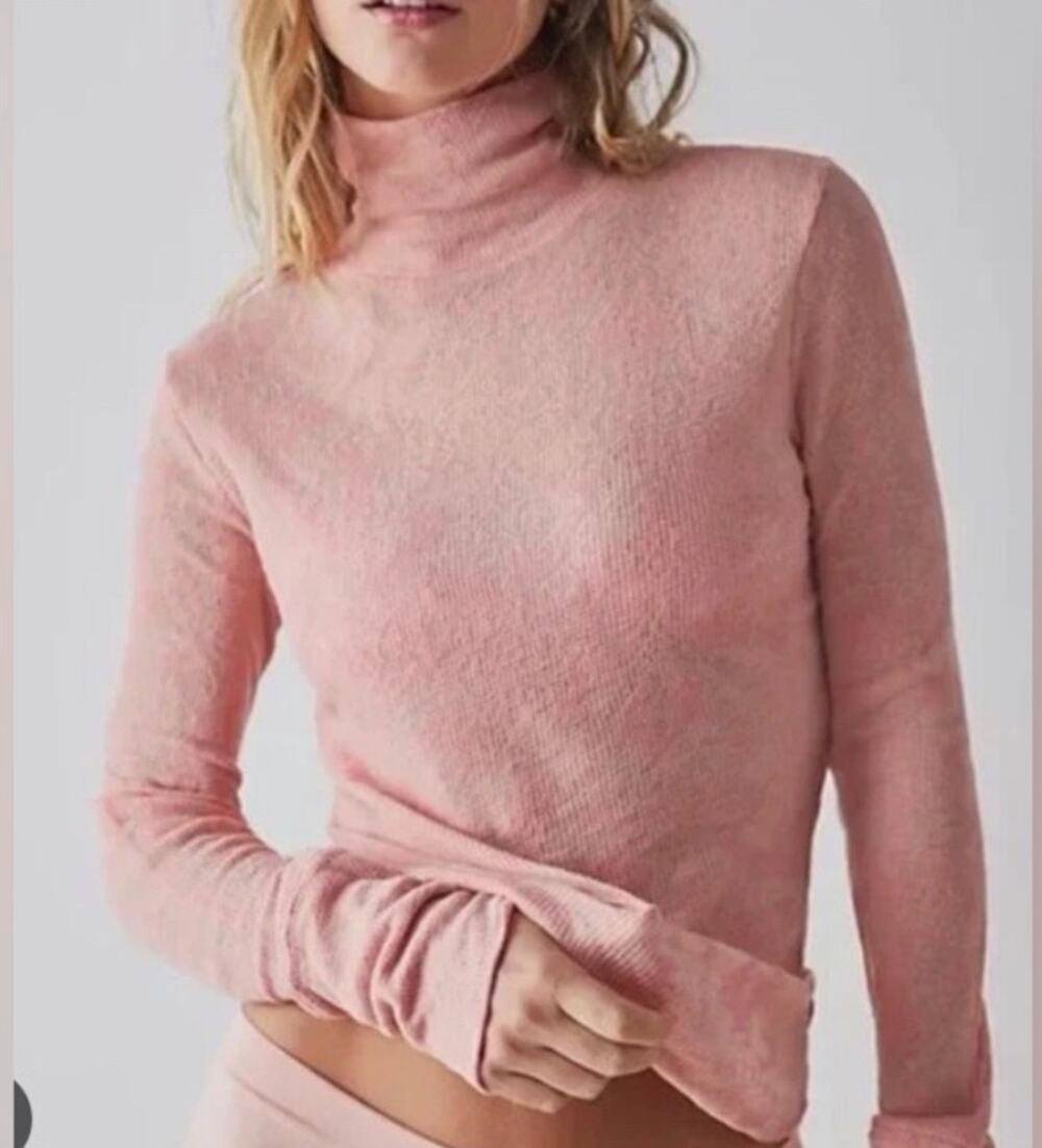 NEW NWOT You And I long sleeve Intimately Free People Tee Shirt Peach Coral XS